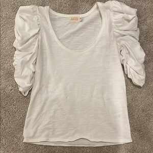 Nation LTD Cream Ruched Sleeve T-Shirt